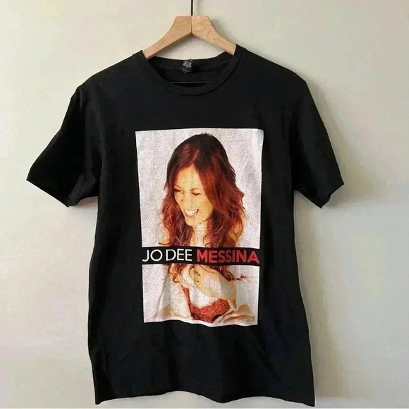 JO DEE MESSINA country T shirt tour 2000s Medium Straight Red Hair Concert Y2K - Picture 1 of 8